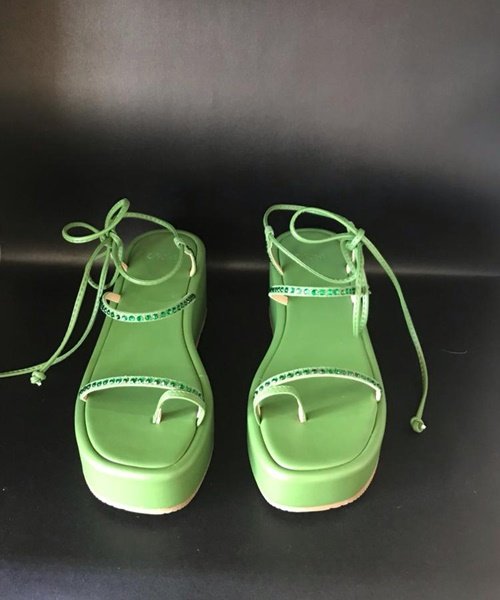 Sandália Anabela Verde Brilhos -