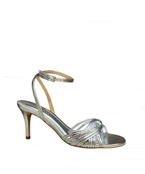 Sandália Salto Médio Prata Nó