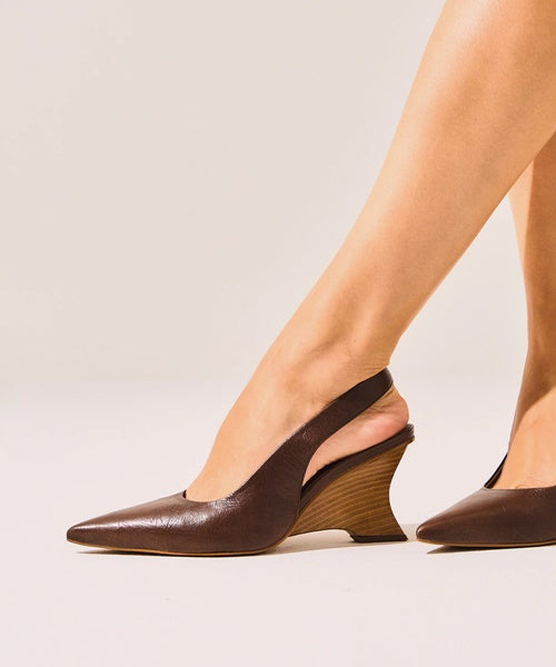 Slingback Couro Marrom Salto Médio