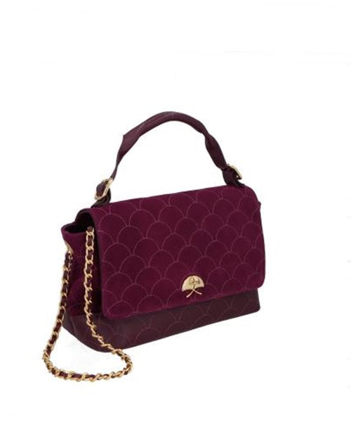Bolsa Média em Couro Vinho e Camurça com Fecho Dourado e Alça de Mão