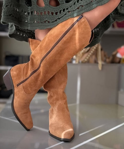 Bota Cano Longo Couro Camurça Castanho - Bottero