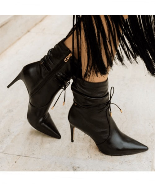 -Bota Cano Médio Saara Preto - Luz da Lua