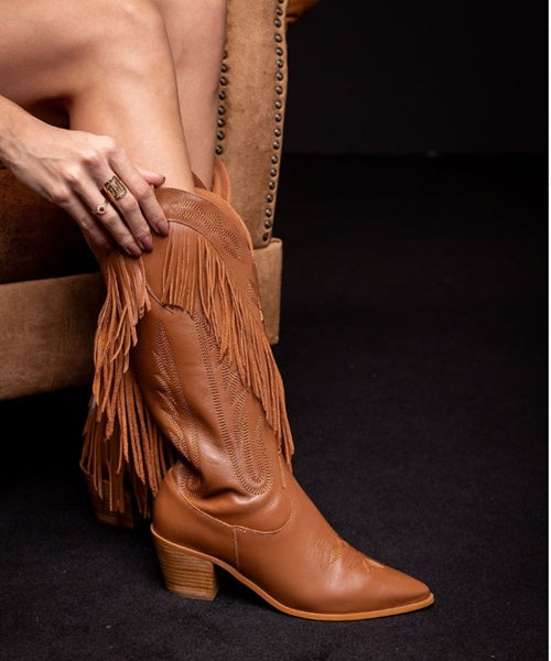 Bota Western Couro Caramelo Franja - Maithë