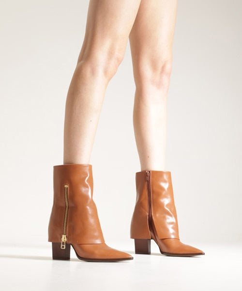 Bota Marrom Couro Cano Médio Capa Zíper