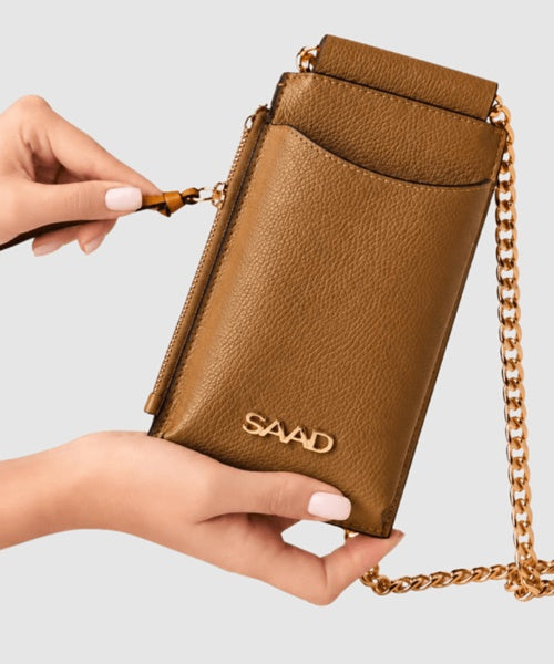 Mini Bolsa para Celular em Couro Tabaco