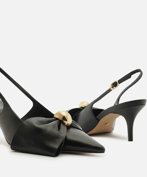 Scarpin Preto Couro Slingback Laço Metal