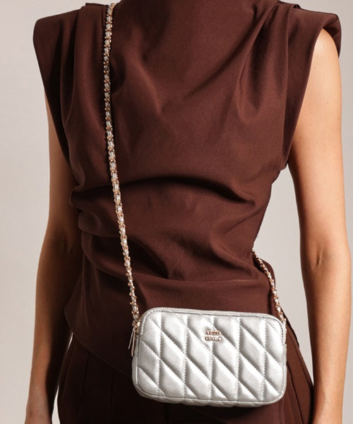 Bolsa Pequena Alça Corrente Prata Duplo Zíper