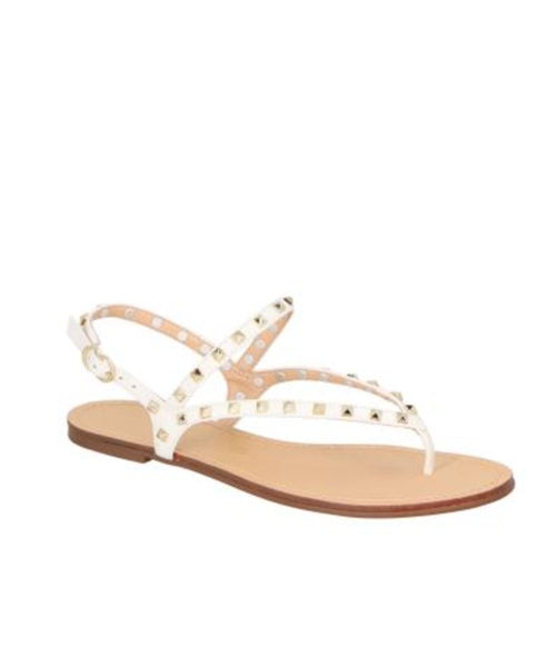 Sandália Rasteira em Couro Off White com Tachinhas