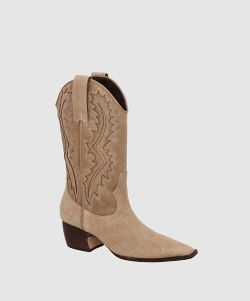 Bota de Cano Médio Cowboy em Camurça Bege Fendi