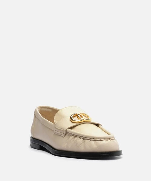Mocassim Branco Couro Franzido Tira Metal