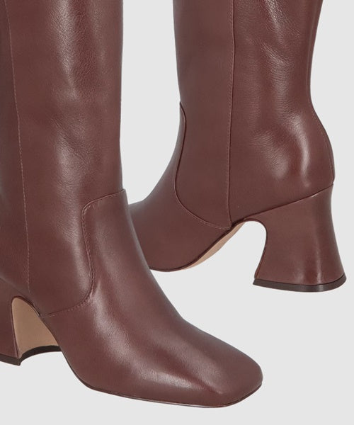 Bota Cano Alto Salto Bloco Médio em Couro Marrom - Luiza Barcelos