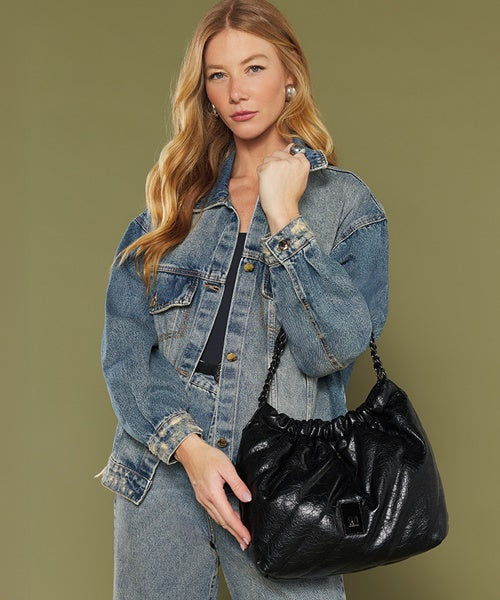 Bolsa Saco Grande Matelasse Com Alca Corrente Preto