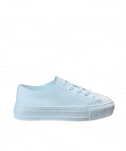 Tênis em Couro Branco -