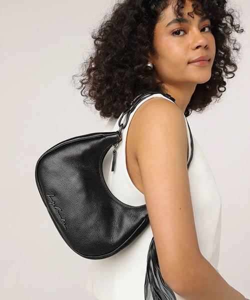 Bolsa Baguete Meia Lua em Couro Preto Pequena