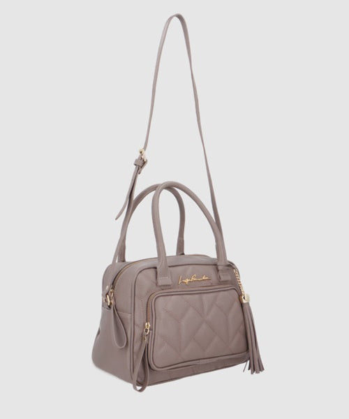 Bolsa de Matelassê com Bolso Frontal em Couro Cinza Dumbo