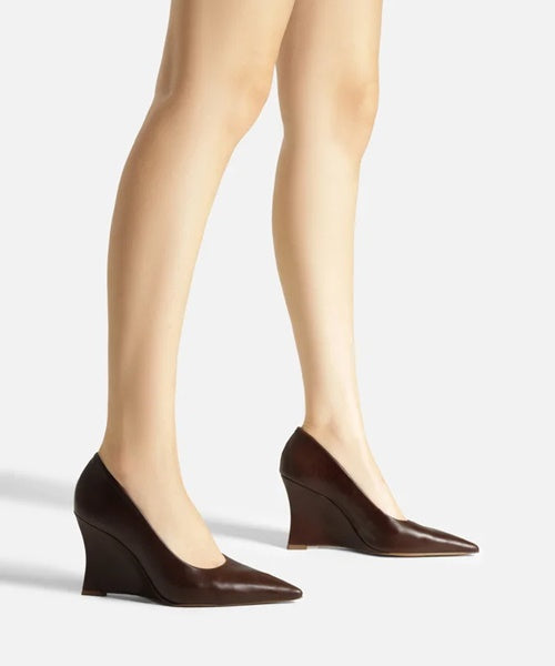 Scarpin Marrom Couro Salto Anabela Bico Fino