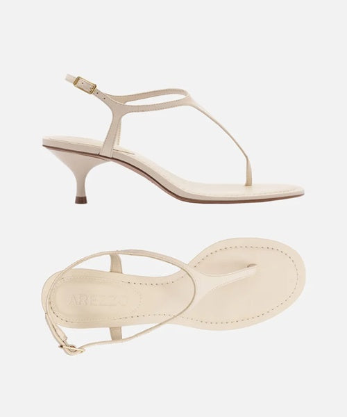 Sandália Off White Salto Kitten Tira Thong