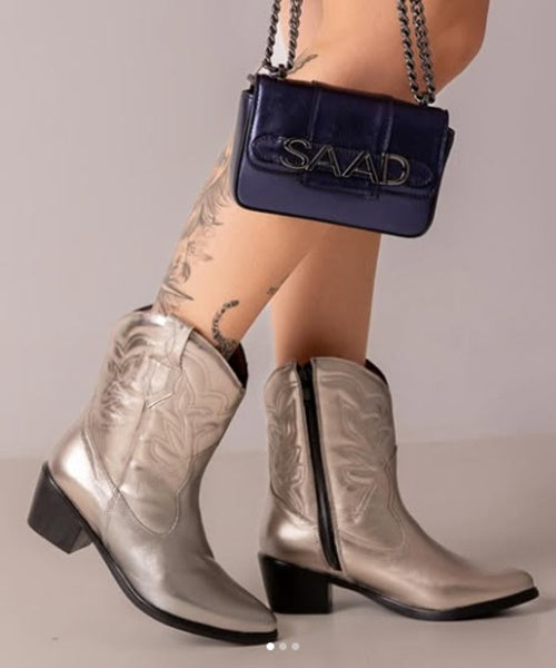 Bota Cano Curto Prata Velho