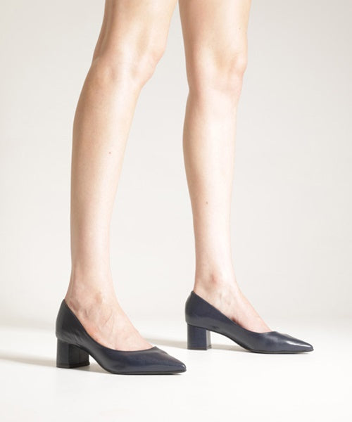 Scarpin Azul Couro Salto Bloco Baixo City