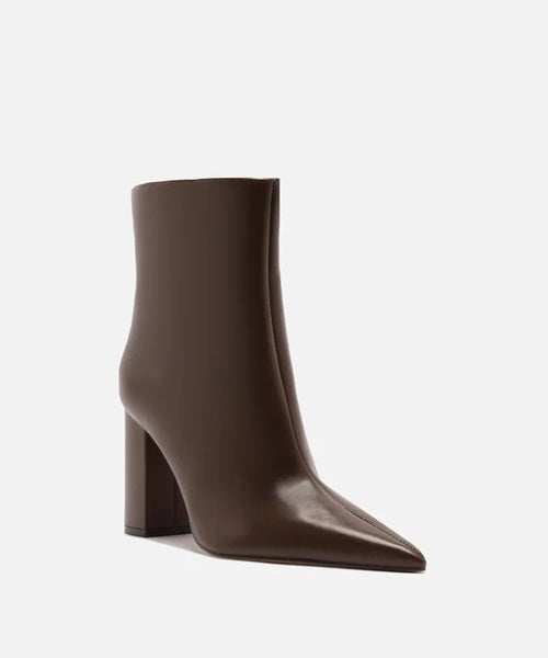 Bota Marrom Couro Cano Curto Salto Alto Básica