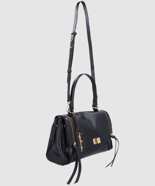 Bolsa Pequena em Couro Preto com Alça Tiracolo