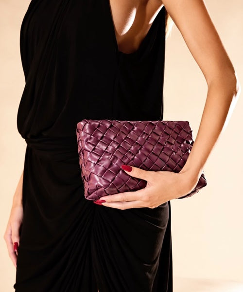 Bolsa Média em Couro Vinho com Tressê