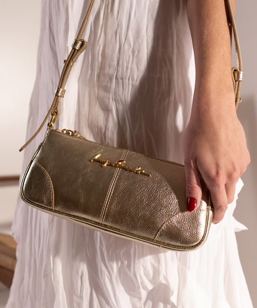 Bolsa Baguete em Couro Dourado com Alça Regulável Pequena