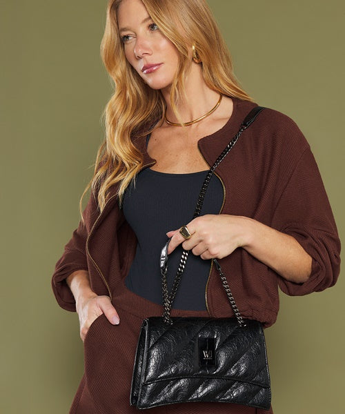 Bolsa Transversal Media Matelasse Com Alca Corrente Preto