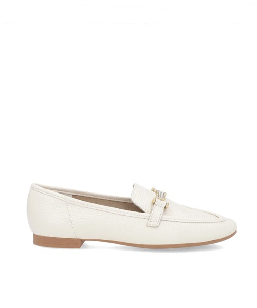 Sapatilha Loafer Off-White Couro Strass