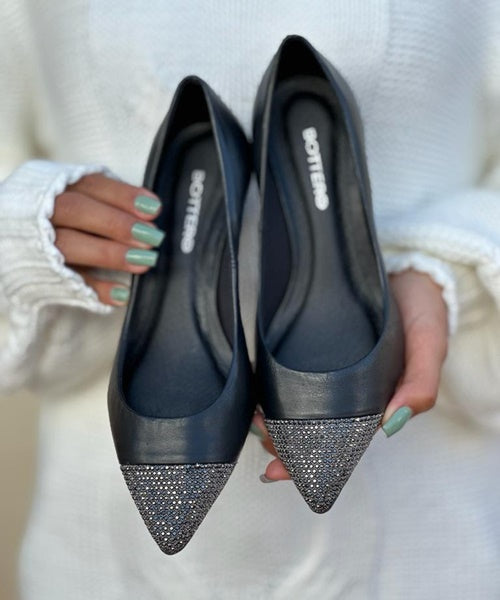 Sapato Scarpin Couro Strass -